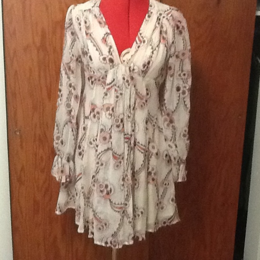 100% Silk Express Dress Flowy
